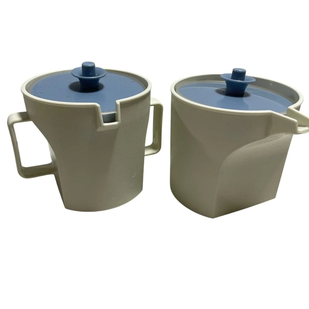 Tupperware Sugar and Creamer Vintage Set 1415 1414 Beige Blue Lids